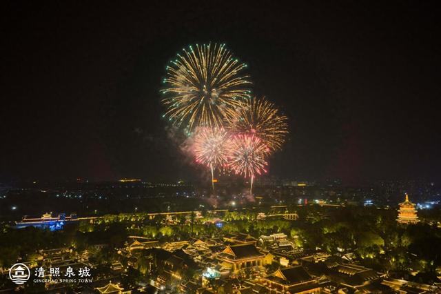 山东人的七夕福利！清照泉城烟花连放3天，门票买一送一