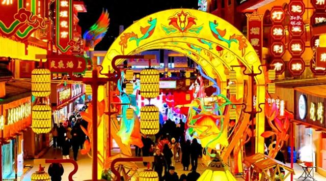 排“第二”的敦煌灯会,再现千年华彩