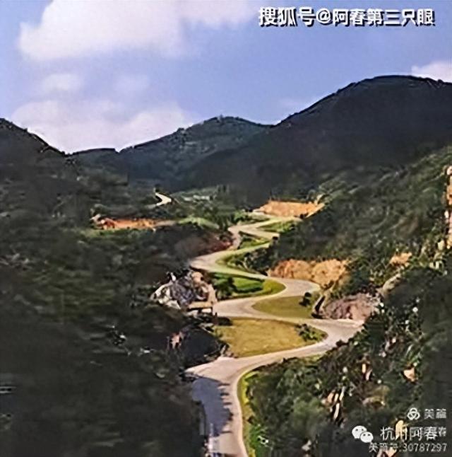 大连海之韵山体壁雕