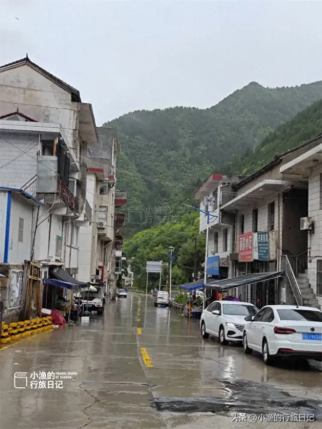 自驾陕南：秦岭6县交界处，藏了座被时光遗忘的古镇！