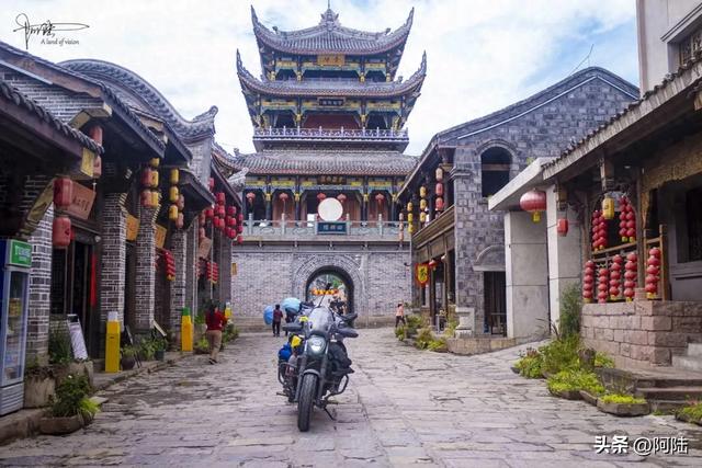 西昌古城始建于明洪武二十年,是凉山地区珍贵文物遗存最多的地方