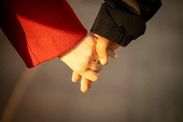 情感爆文：喜欢一个人别怕迈出那一步，或许你会收获意想不到惊喜