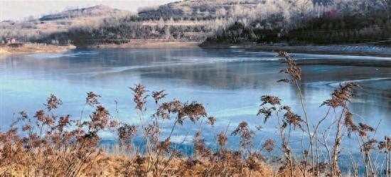 冬日莲花湖：尽显静谧雅致风光