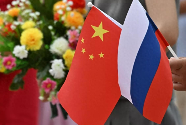 普京支持中国出手	，日本制造链遭重击，特朗普快速变脸不敢硬碰