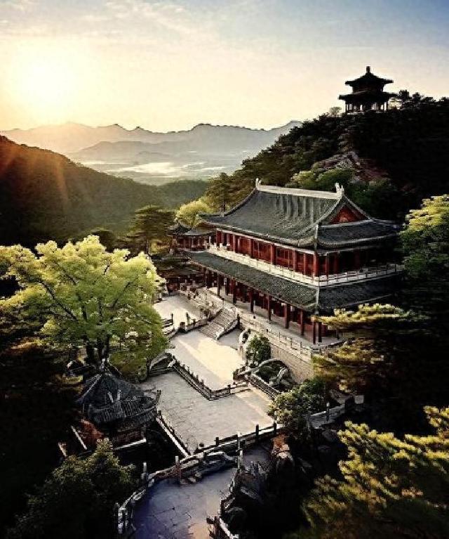 河北“黑马”承德：石家庄没预料，秦皇岛没料到，偷偷自己出圈！