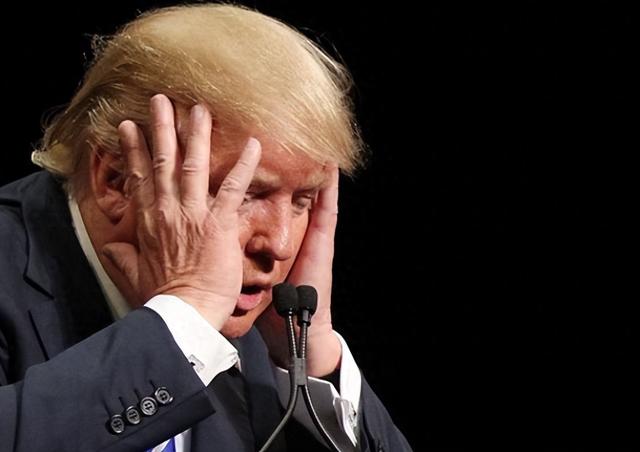 特朗普重拳敲打日方，驻日美军站队，中方警告，高市下台或倒计时