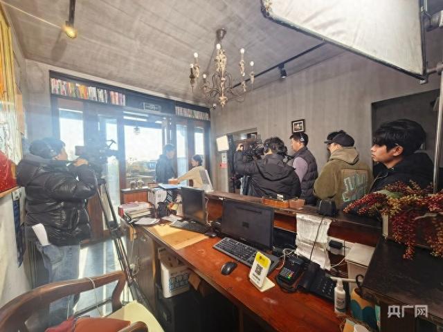 用镜头呈现上海渔村的浪漫生活，金山区首部文旅短剧开机