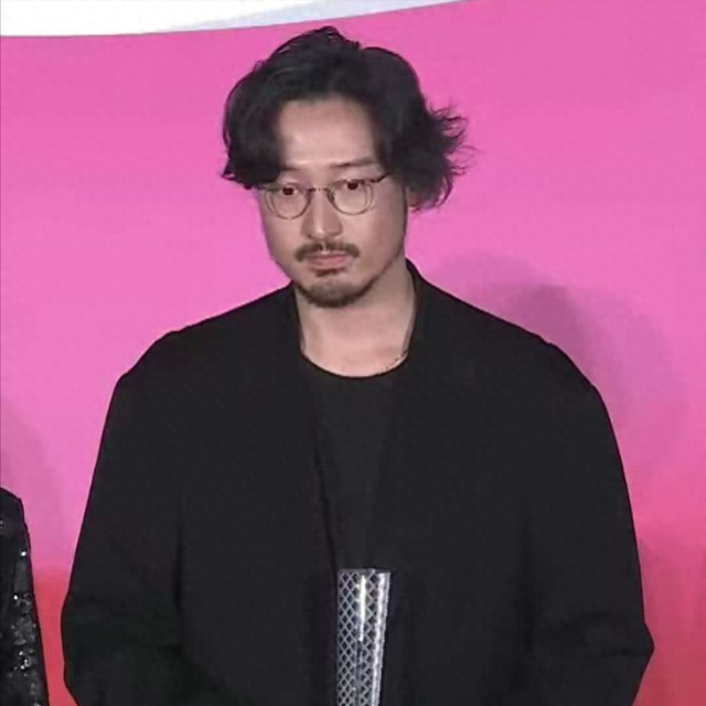 这一次，白百何所谓的“体面”，被王传君撕了个稀碎