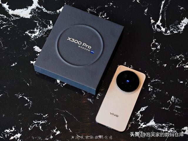 vivo X300 Pro体验 2亿像素不是噱头 你出门会带增距镜吗