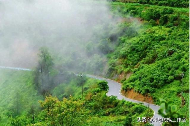 时光凝固的板万村：一处被遗忘的诗意栖息地