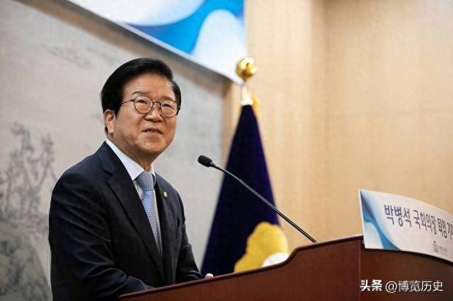 王毅的话说得很重，韩国特使就涉台问题表态，两个字不太令人满意