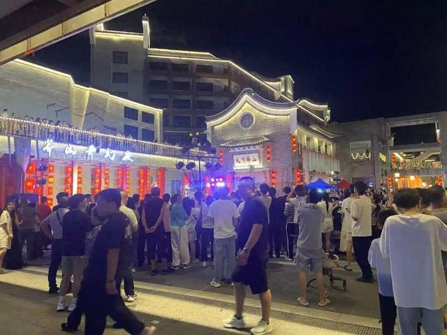我们的节日·国庆｜第三天，3697.7万元！