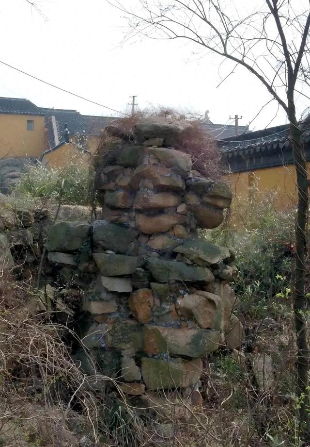 文化遗产岂容如此践踏:寒山别业文物惨遭拆毁事件