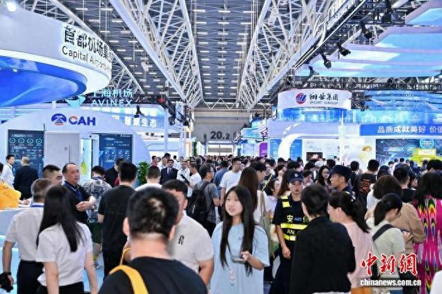2025国际机场博览会落幕，双项大奖花落广州白云机场