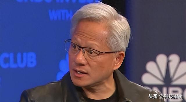 美国AI竞赛致命误判 以为能复制美元套路 中国企业已釜底抽薪