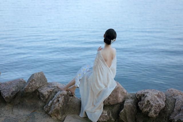 颜值、才华、人品，哪个对人最重要