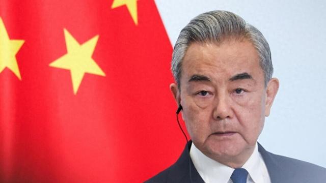 边反华边求稀土技术？德外长闯祸后主动来电，王毅接通只讲一件事