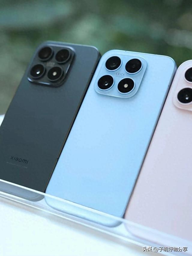 iPhone17慌了！小米17系列拆解：标准版续航封神