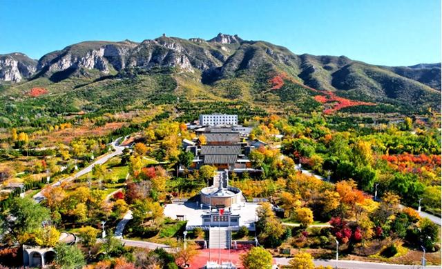 秋访北响堂寺，邂逅千年时光