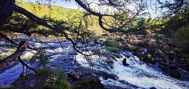 比桂林人少，比阳朔低调，“最没有存在感” 的山水旅居小城
