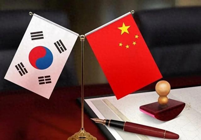 李在明麻烦大了，韩外长致电王毅，想“求药方”？中方提3个要求