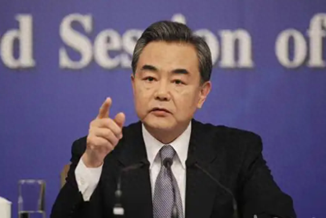 王毅通告全球，不许日本碰台湾，封海超300小时，中方出动福建舰