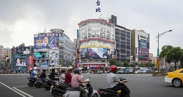 马英九“台独”的尾巴终于藏不住了：台湾主权归属“中华民国”？