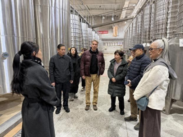 宁夏举办国际葡萄酒旅游融合教育培训班
