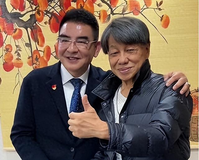 梁小龙去世6天，陈光标怒撕遮羞布：哪是病死	，分明是被折腾没的