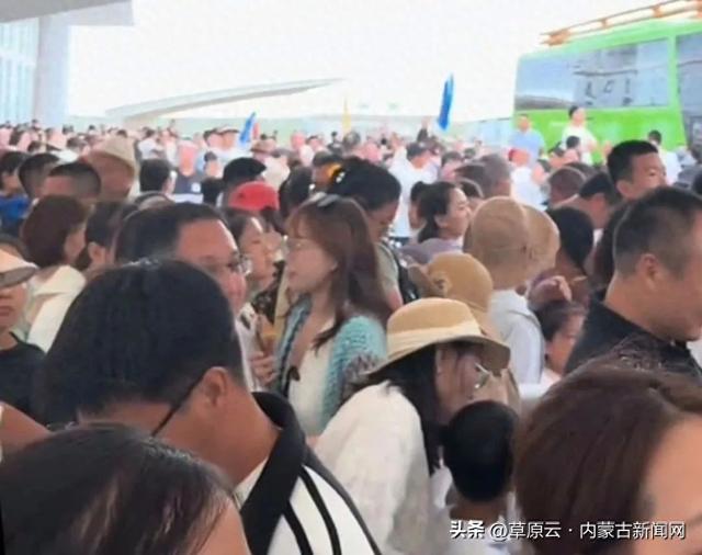 评论 | 黄花沟，别让“等车数小时”伤了游客的心！
