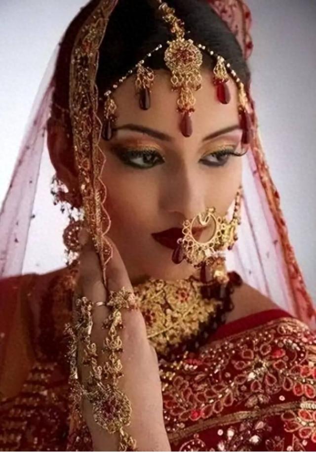 在印度，看到左边鼻子有鼻环的女性，千万不要随意搭讪！