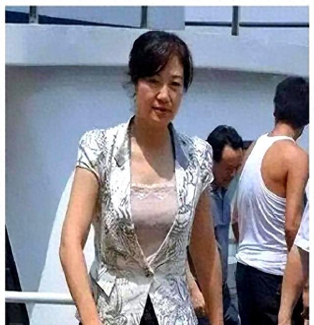 “风流尼姑”释智定被捕！揭露其私生活无比糜烂，程度令人咋舌