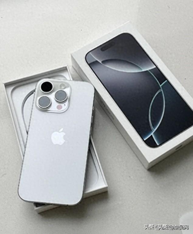 ​​同样是5499元，苹果16 Pro和华为Mate 70 Pro该怎么选？