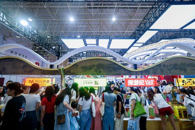 中国文化旅游产业博览会人气火爆 主办方追加观展名额满足大众需求