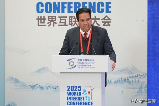 托马斯•W•波肯：用真实故事打破刻板印象 以沟通共情搭建文明对话之桥