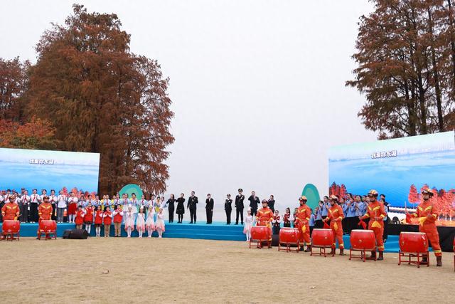 把舞台搬进东湖山水，东湖风景区举办“大思政课”主题展演，让东湖历史“活”起来