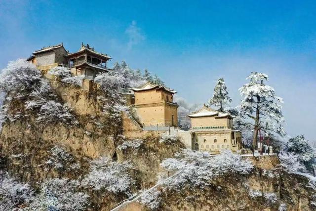 平凉等到了它的初雪