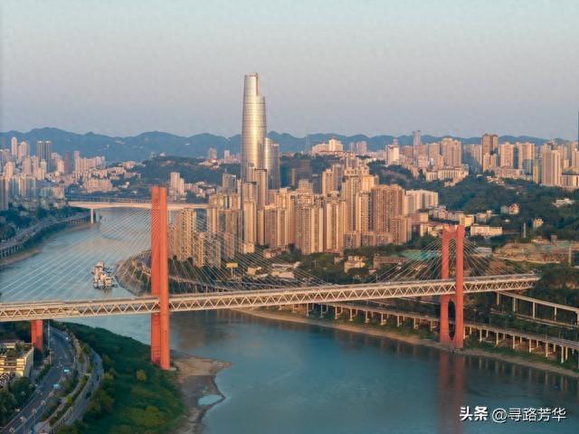重庆的秋日里，在桂花树下与闺蜜小聚的时光