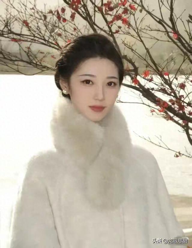 河北沧州一校花太漂亮 身高177CM 体重55公斤 五官精致到无懈可击！