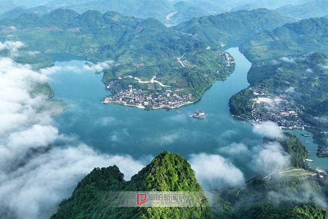 有一种滤镜叫“夏天”！悠长夏日藏在山区里的“世外桃源”有多治愈？