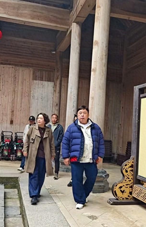 著名导演王晶现身安徽知名景区