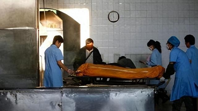 中国将迎来前所未有的死亡高峰，专家得出答案：是这些因素导致的