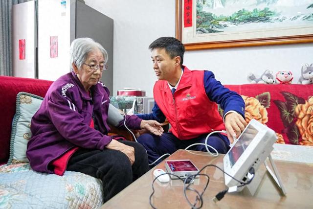 强化优化八化（14项具体举措出台银发经济发展将有这些新变化）