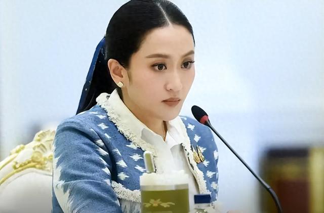 泰柬彻底撕破脸了，泰国要逮捕洪森父子？佩通坦绝处逢生，亲自出庭！大结局要来了？