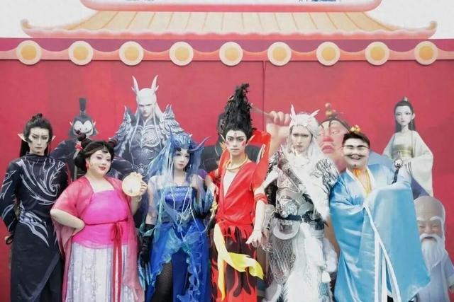 125.97万人次打卡，揽金8.58亿元！郫都区文旅市场“马”力全开