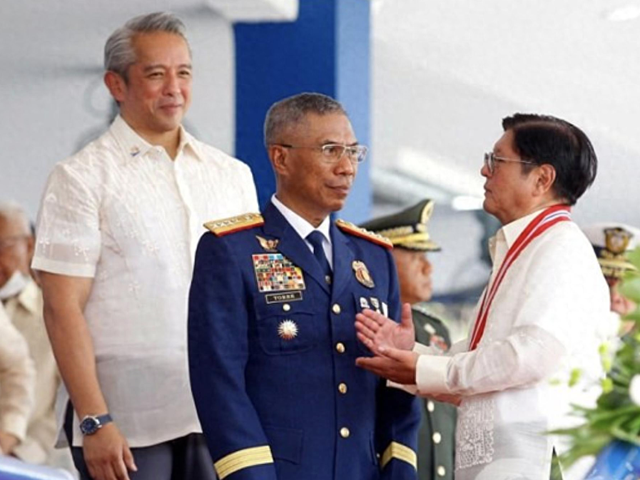 菲律宾政坛密集动态：逮捕杜特尔特的托雷履新	、杜特尔特审理僵持、“幽灵工程	”负责人离奇身亡