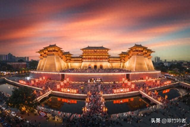 我是南阳人，从开封和洛阳游玩回来，实话实说两座城市差距太大了