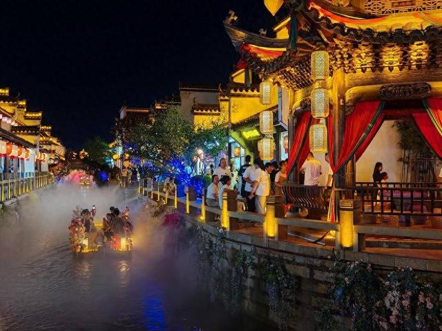 云梦祥云湾夜未央 楚文化遇见现代夜经济