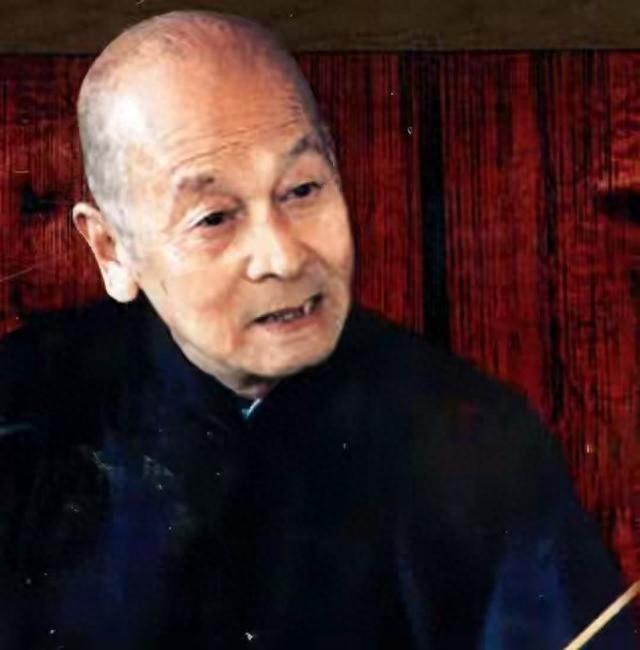 马三立，称关学曾为师弟，高峰解读：那是按年龄喊的，不是按辈分