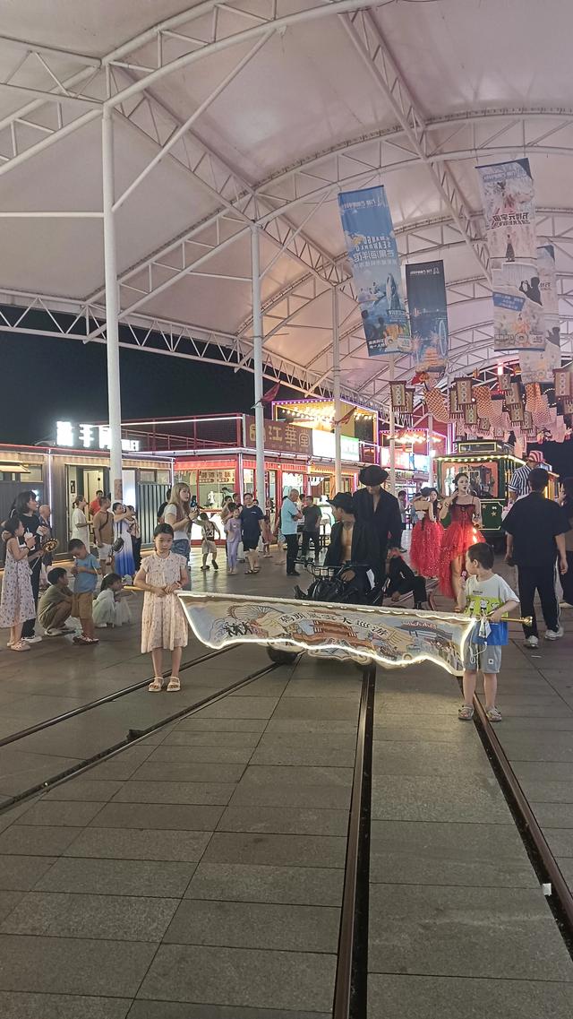 进景区收费好吗？这个景区以事实告诉你，要慎之